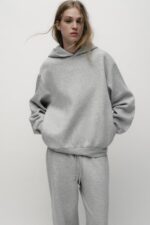 هودی زنانه زارا HOODIE WITH POCKETS