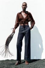 شلوار زنانه زارا BOOTCUT PINTUCK TROUSERS