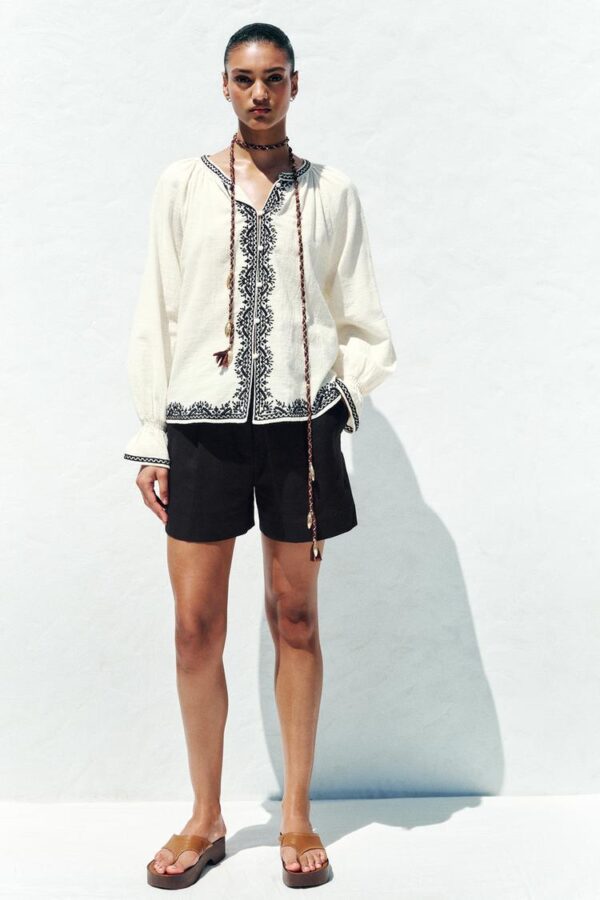 پیراهن زنانه زارا contrast embroidery shirt