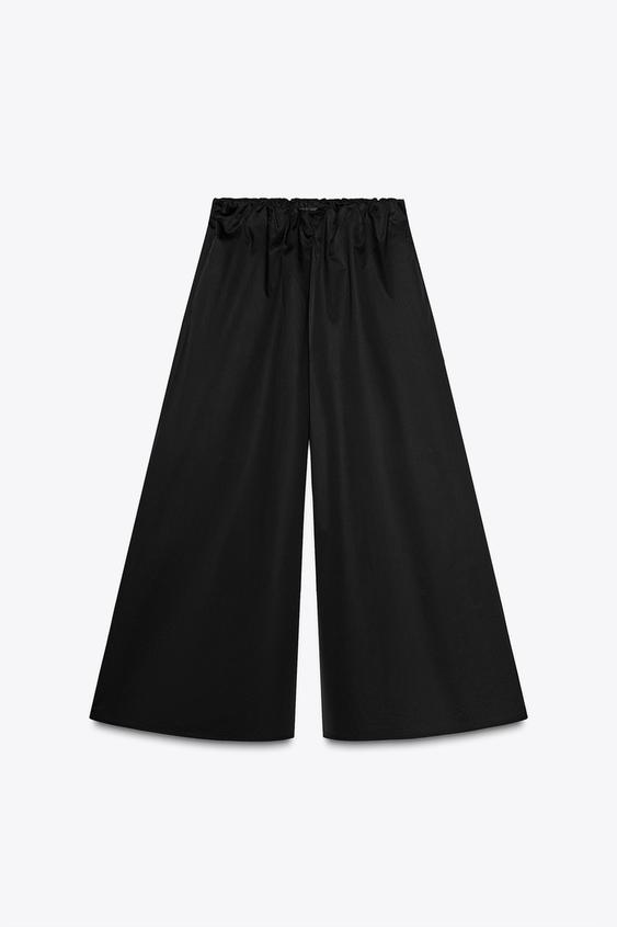 Home 29 هوش مصنوعی تهران زارا با استفاده از الگوریتم سلیقهیابی، پوشش و استایل مورد علاقهات رو تشخیص میده و بهترین انتخابها رو جلوی روت میذاره. فقط کافیه با زدن دکمه پایین به چند تا سؤال تصویری جواب بدی!!! و از اون به بعد فقط محصولاتی رو روبه روت ببینی که دقیقا سلیقه تو هستن! شلوار زنانه زارا culottes
