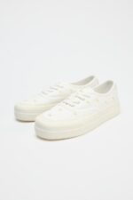 کفش اسپرت زنانه زارا FLORAL EMBROIDERED TRAINERS