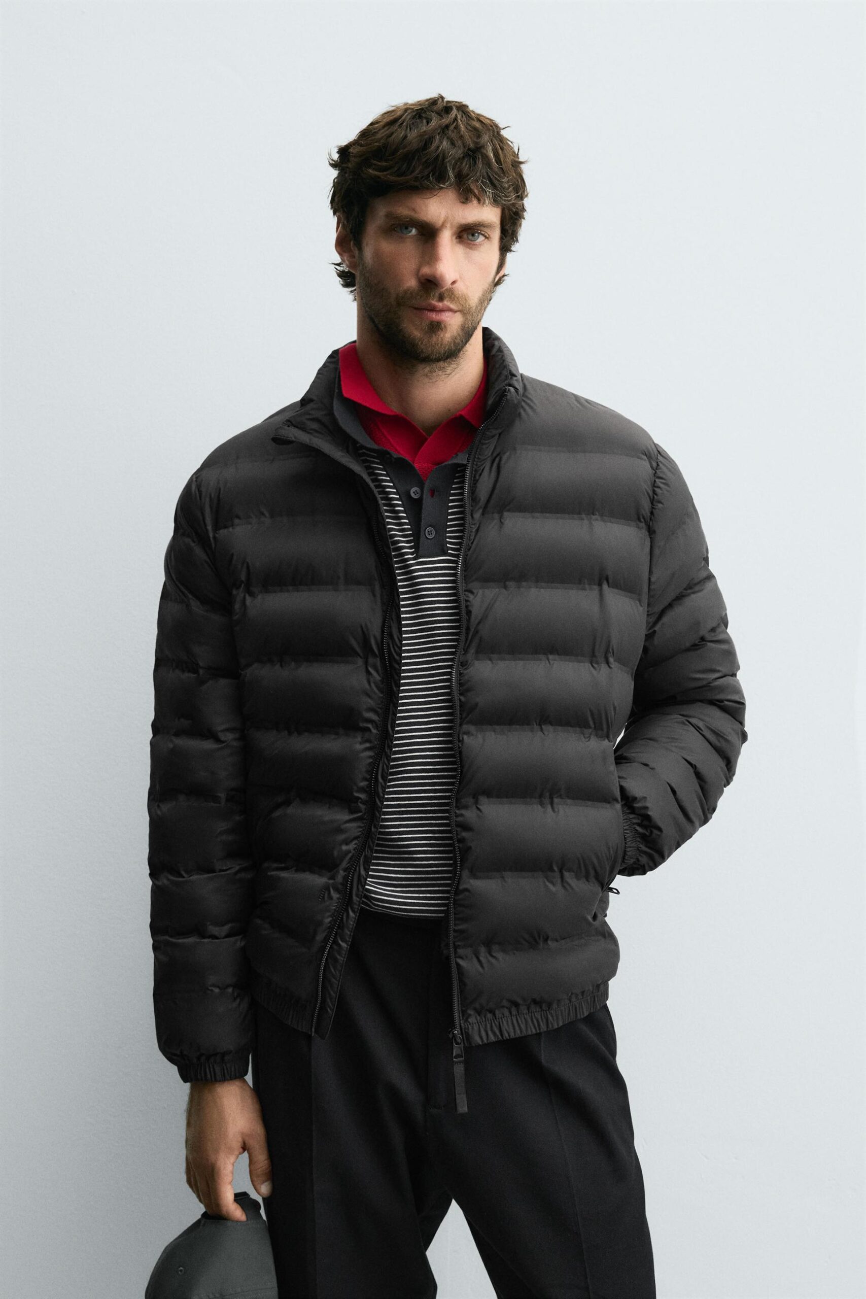 04302207800-A1 04302207800 a1 scaled کاپشن مردانه water-repellent lightweight padded زارا