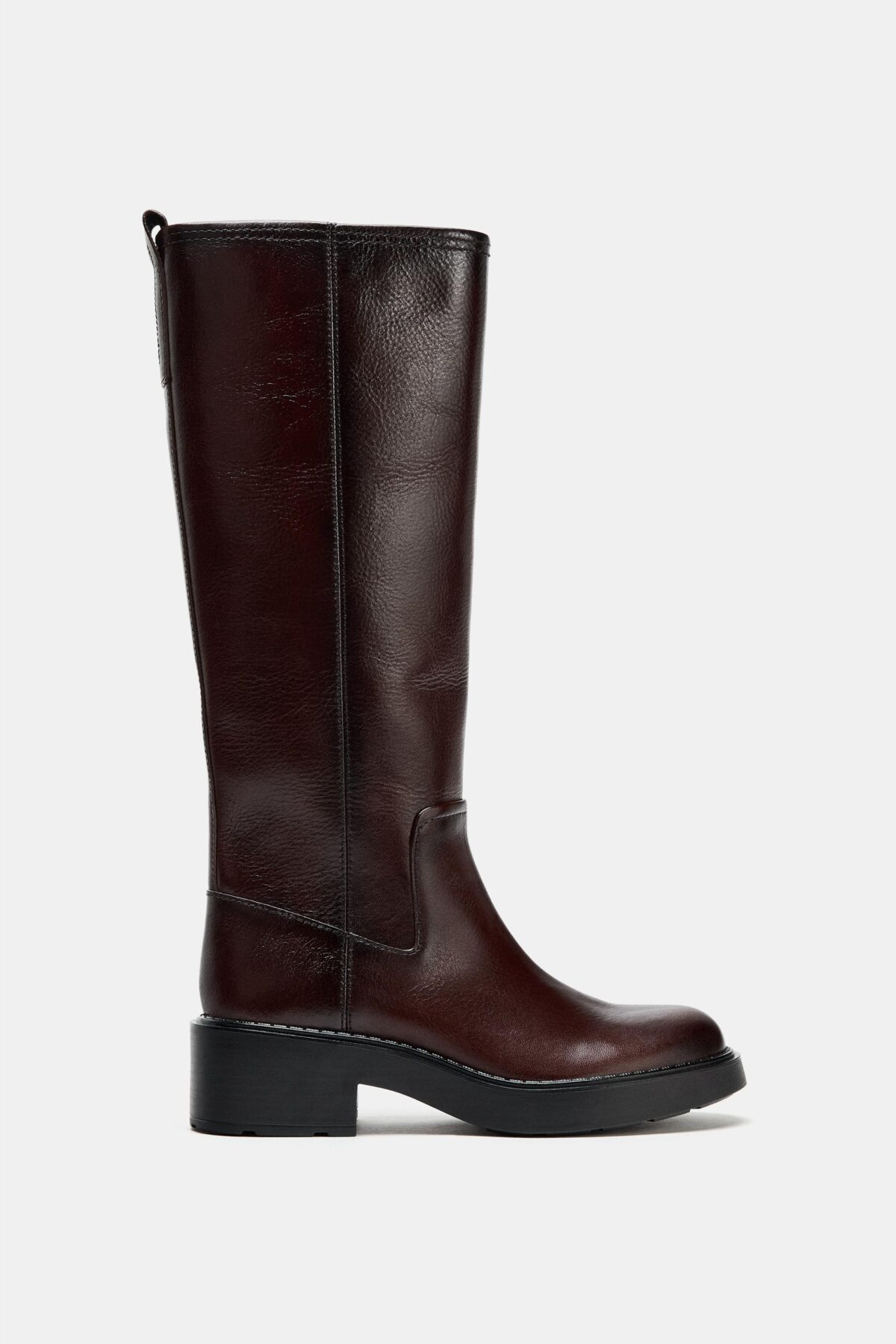 11008610022 e1 scaled بوت‌ زنانه distressed-effect leather ankle زارا