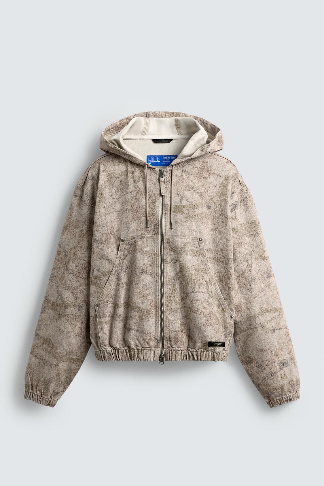 06987310020 e1 اپلیکیشن فارسی زارا، که توسط تیم تهران زارا طراحی و ساخته شده، راهی نوین برای خرید محصولات اورجینال زارا با بهترین قیمت است. این اپلیکیشن دسترسی به جدیدترین و محبوب‌ترین محصولات زارا را با سهولت و اطمینان فراهم می‌کند. تمامی محصولات به طور مستقیم از برند اصلی تهیه شده و با تضمین اصالت به کاربران عرضه می‌شود. با اپلیکیشن فارسی زارا، تجربه‌ای سریع، مطمئن و مقرون‌به‌صرفه از خرید آنلاین را تجربه کنید..